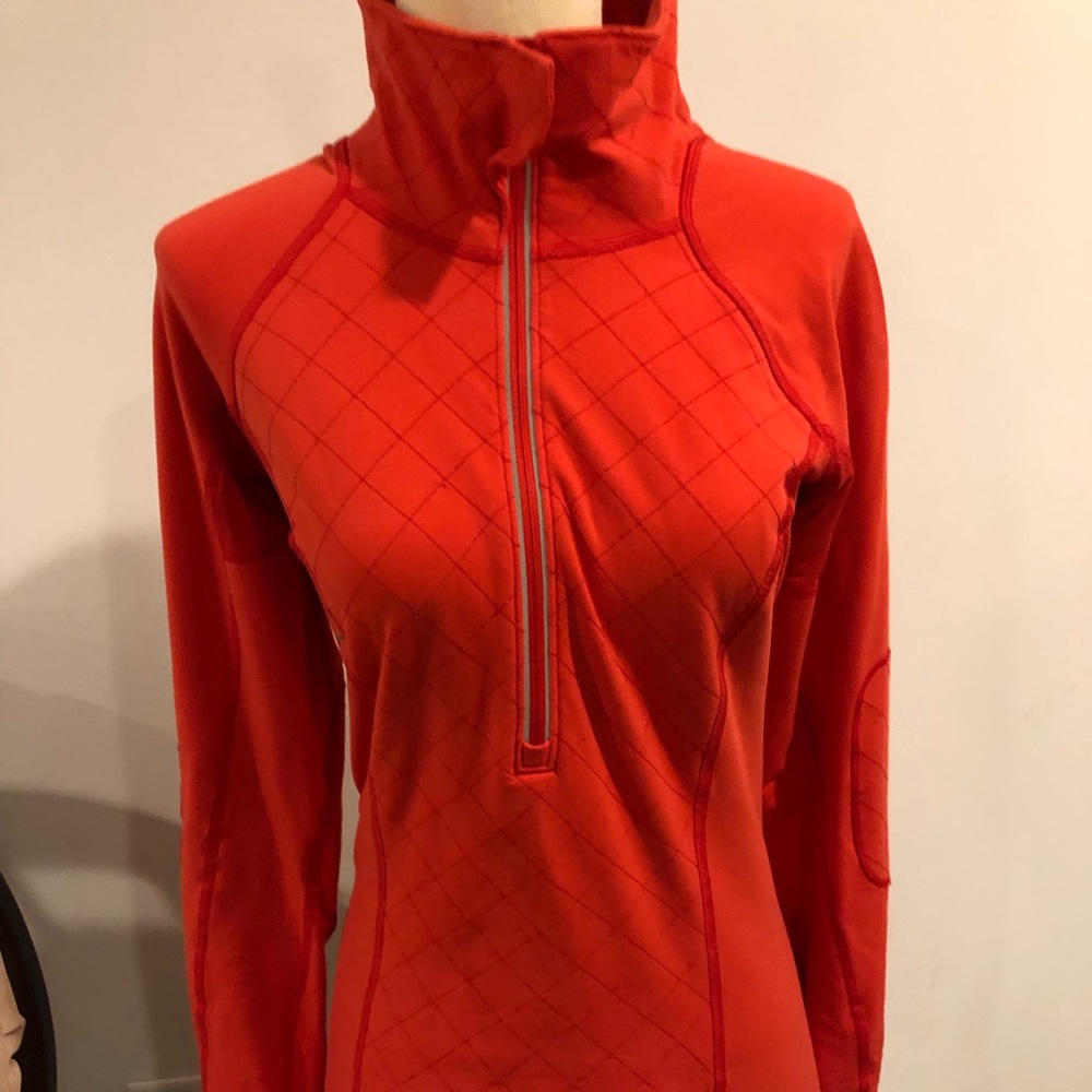 Lululemon pullover